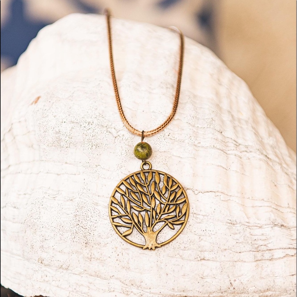 Handmade Tree of Life Necklace “Love Stone”